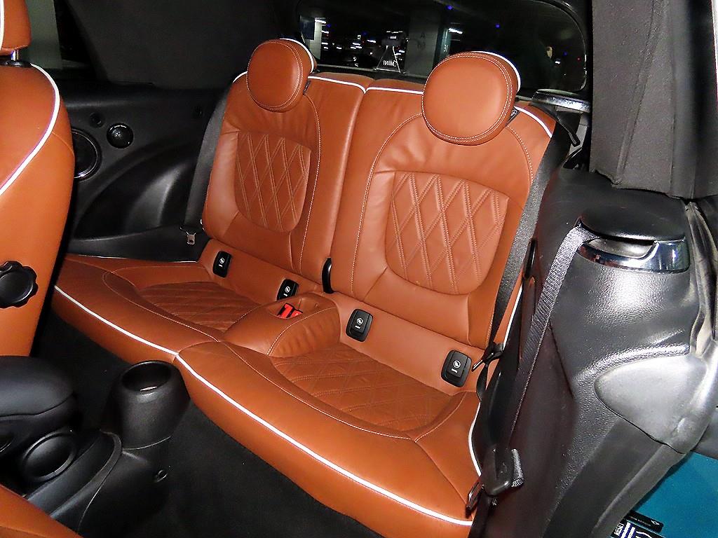 Mini Cooper Convertible - Vista 9