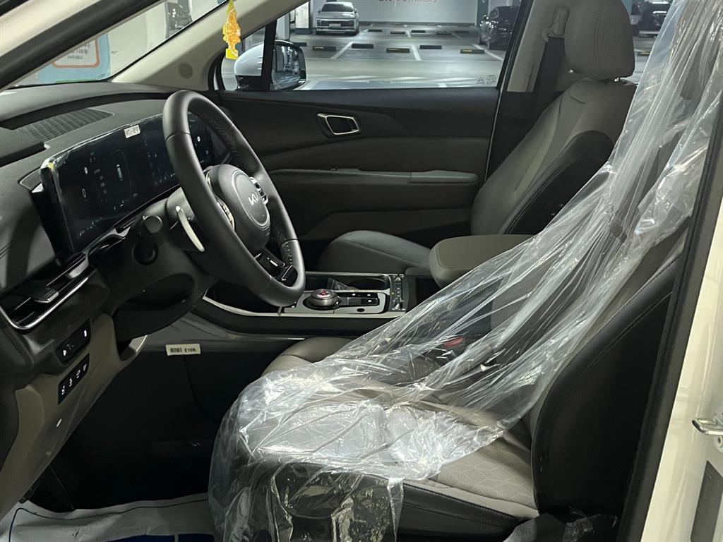 KIA Carnival 2025 Blanco - Importación desde Corea - HF Imports Iquique - Foto 15