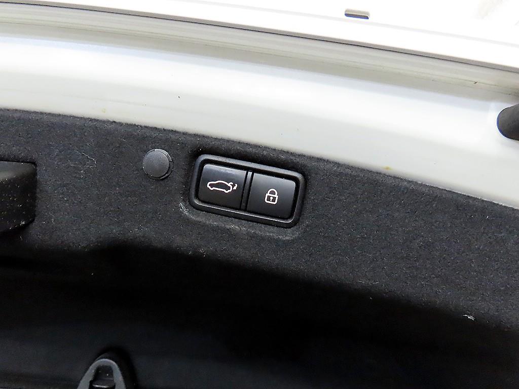 KIA K7 2021 Blanco - Importación desde Corea - HF Imports Iquique - Foto 17