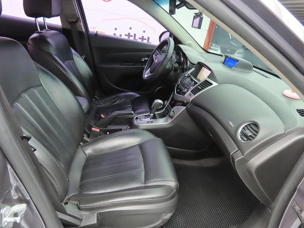 Chevrolet Cruise - Vista 7