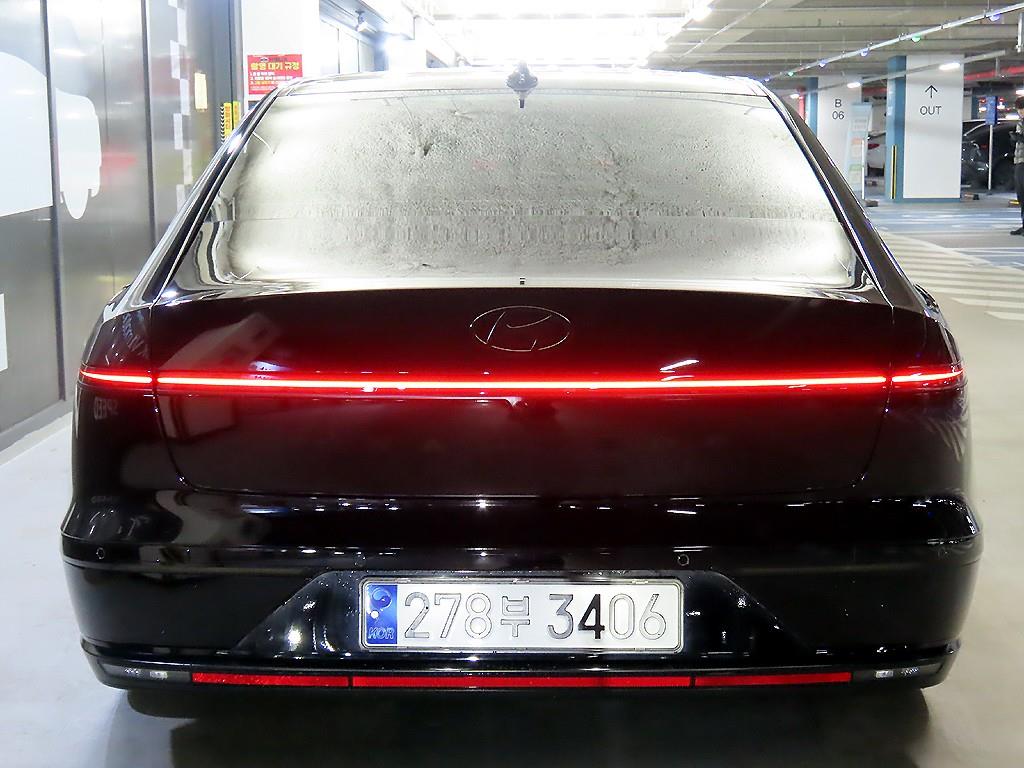 HYUNDAI Grandeur - Vista 5