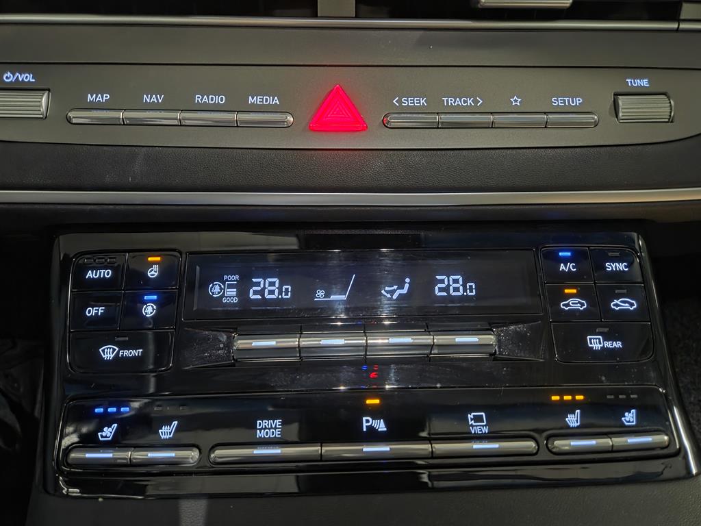 HYUNDAI Grandeur - Vista 12