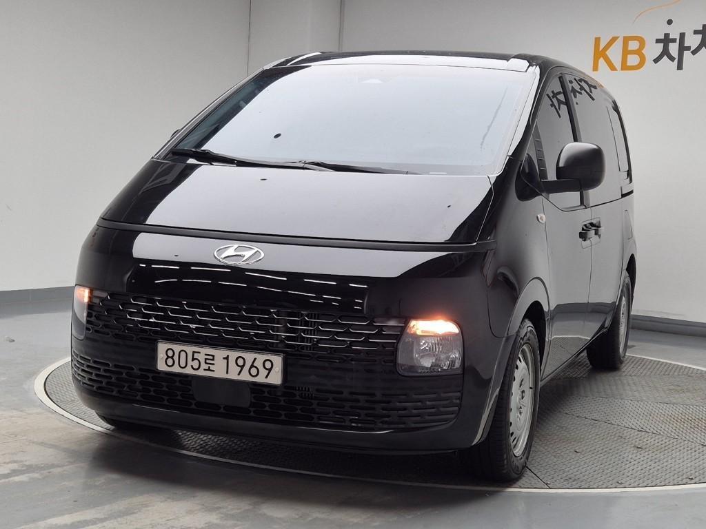 HYUNDAI Staria 2022 Negro - Importación desde Corea - HF Imports Iquique - Foto 1