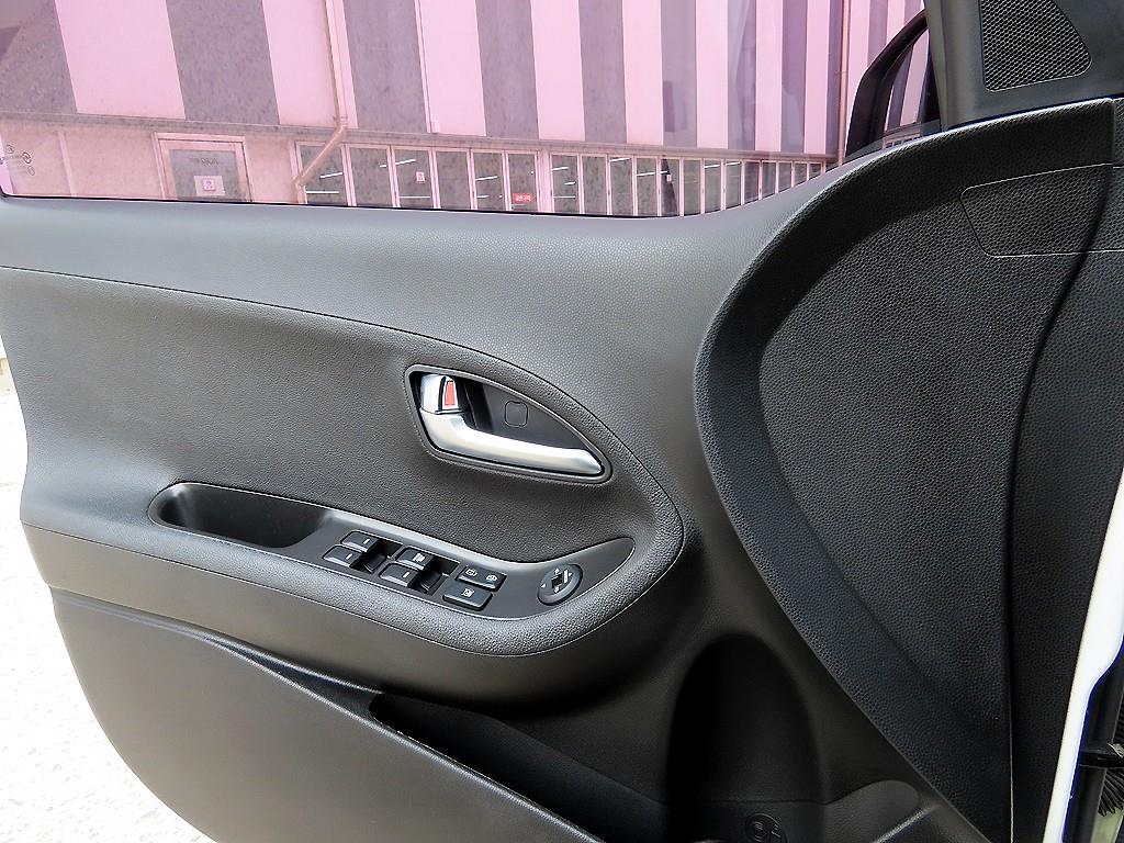 KIA Morning - Vista 11