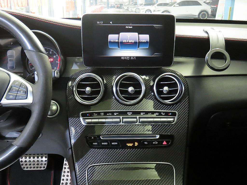Mercedes Benz GLC Class - Vista 11