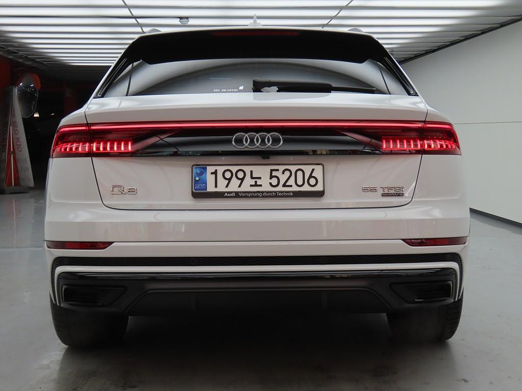 Audi Q8 - Vista 4