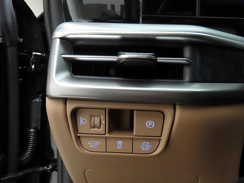 HYUNDAI Grandeur - Vista 12