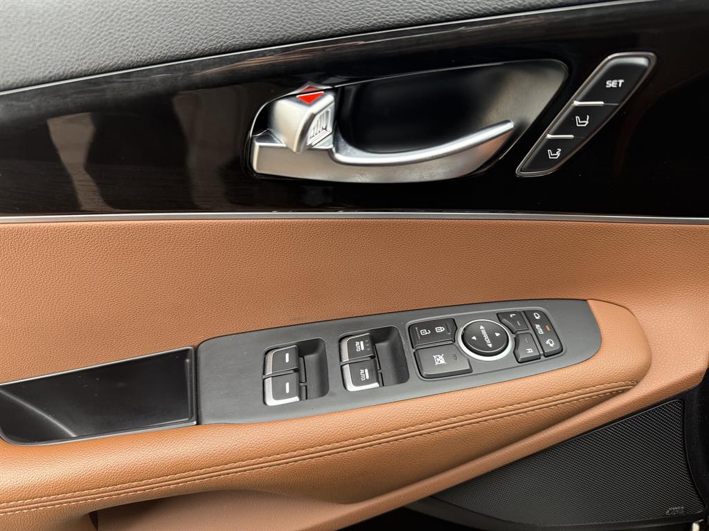 KIA Sorento - Vista 8