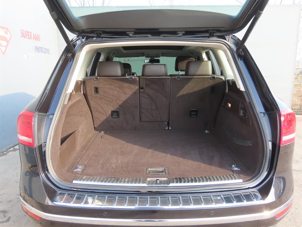 Volkswagen Touareg - Vista 9