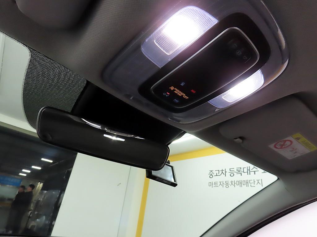 HYUNDAI Avante 2021 Blanco - Importación desde Corea - HF Imports Iquique - Foto 17