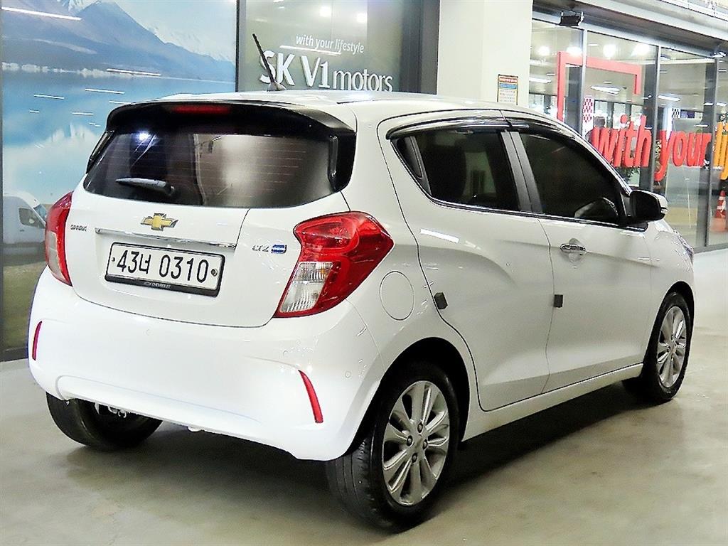 Chevrolet Spark - Vista 4