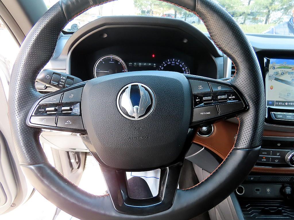 Ssangyong Rexton - Vista 8