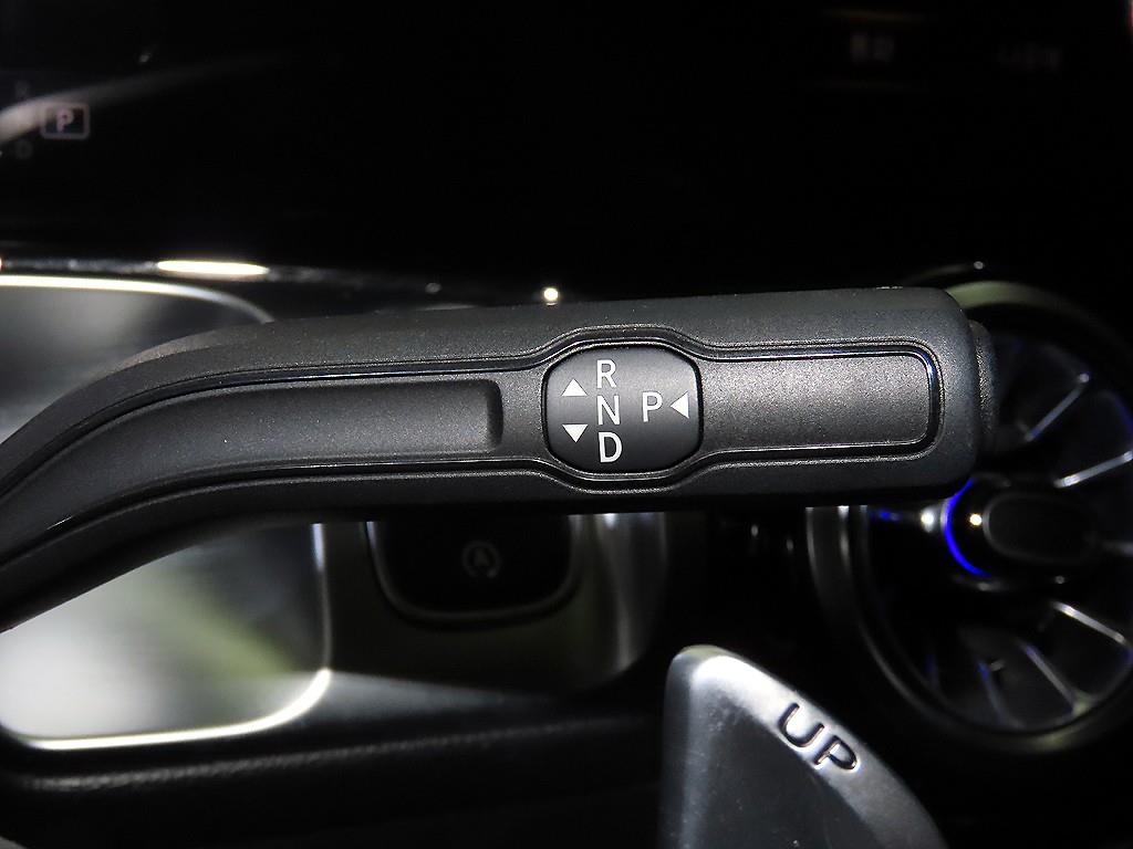 Mercedes Benz GLB Class 2022 Negro - Importación desde Corea - HF Imports Iquique - Foto 13