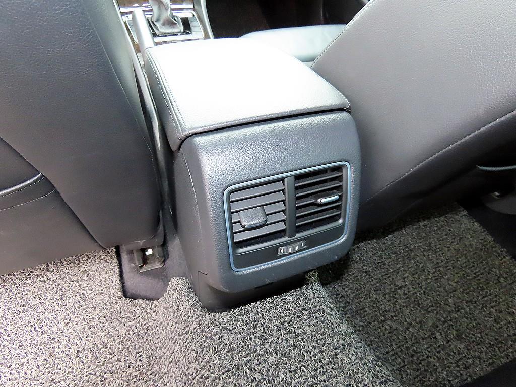 Volkswagen Passat 2014 Blanco - Importación desde Corea - HF Imports Iquique - Foto 16