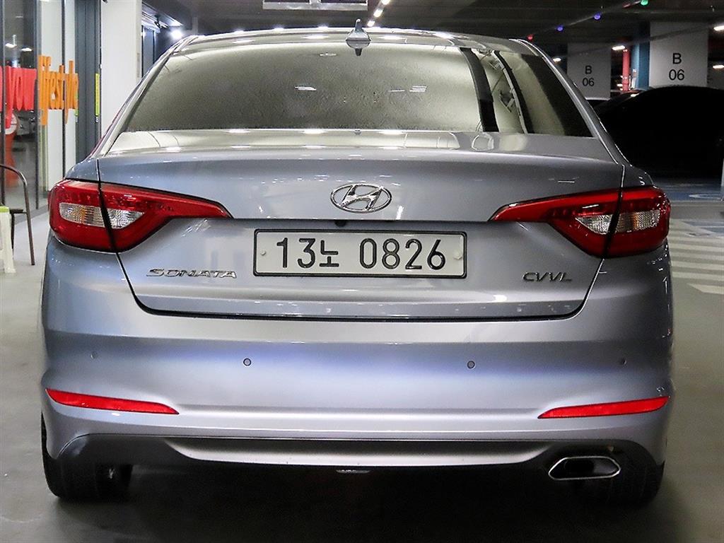 HYUNDAI Sonata - Vista 5