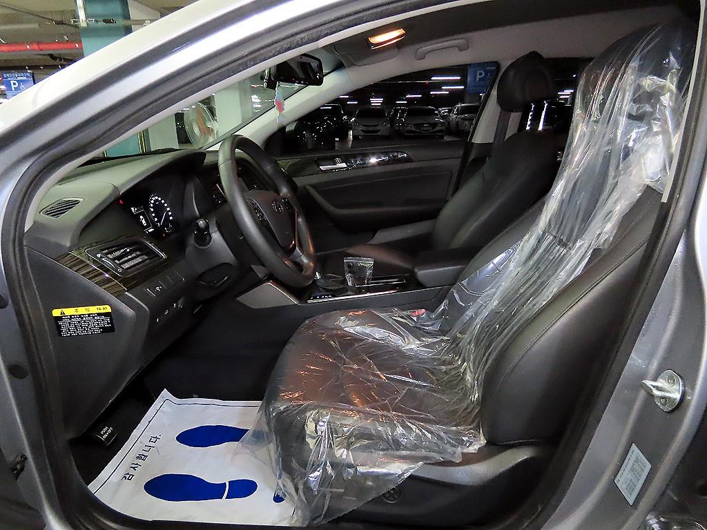 HYUNDAI Sonata - Vista 6