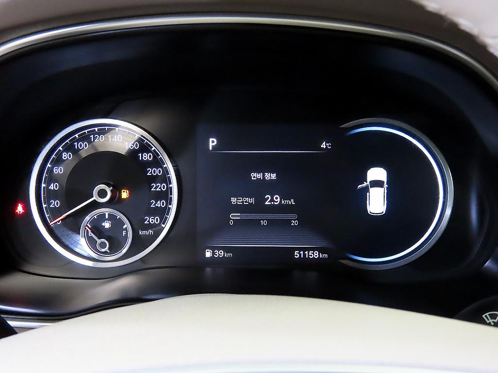 Genesis GV80 - Vista 9