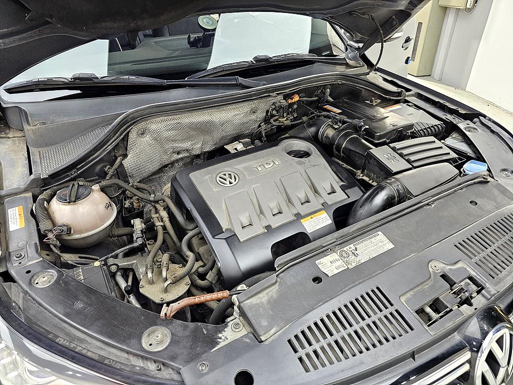 Volkswagen Tiguan - Vista 6