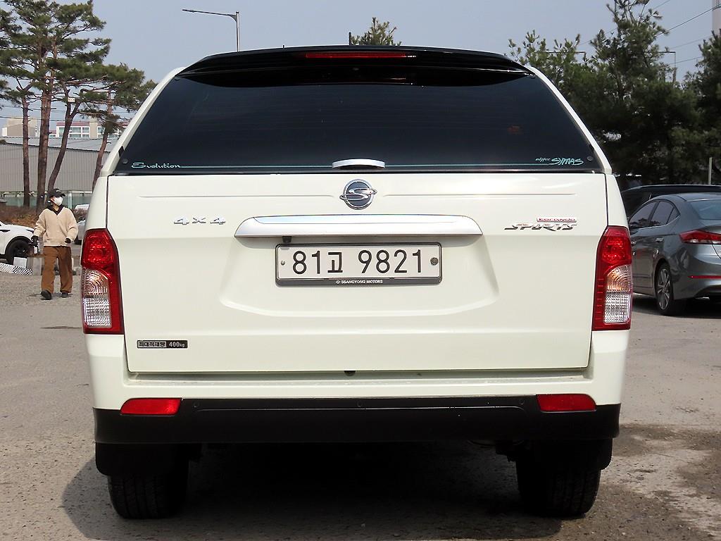Ssangyong Korando - Vista 4