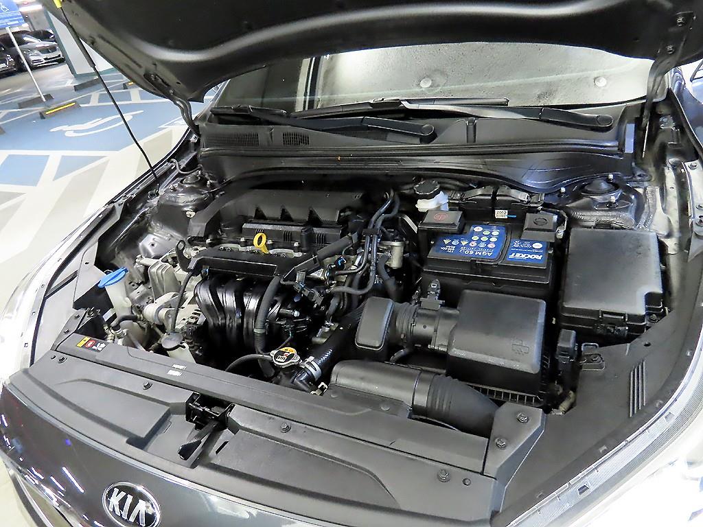 KIA K3 2019 Gris - Importación desde Corea - HF Imports Iquique - Foto 19