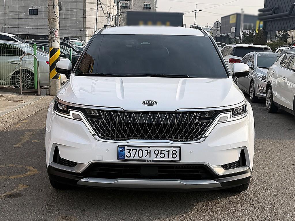 KIA Carnival - Vista 2