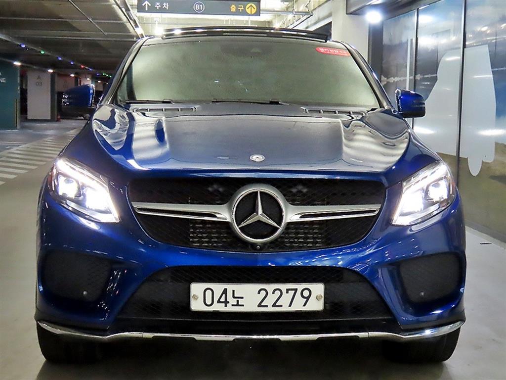 Mercedes Benz GLE Class - Vista 2