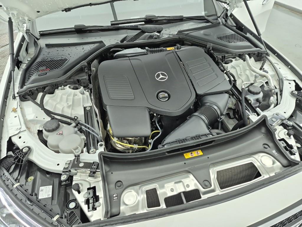 Mercedes Benz E class - Vista 6