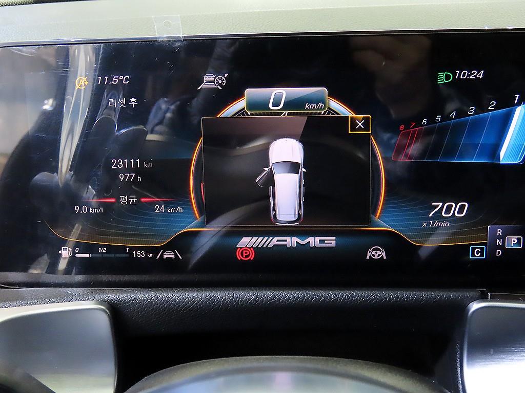 Mercedes Benz GLB Class - Vista 9