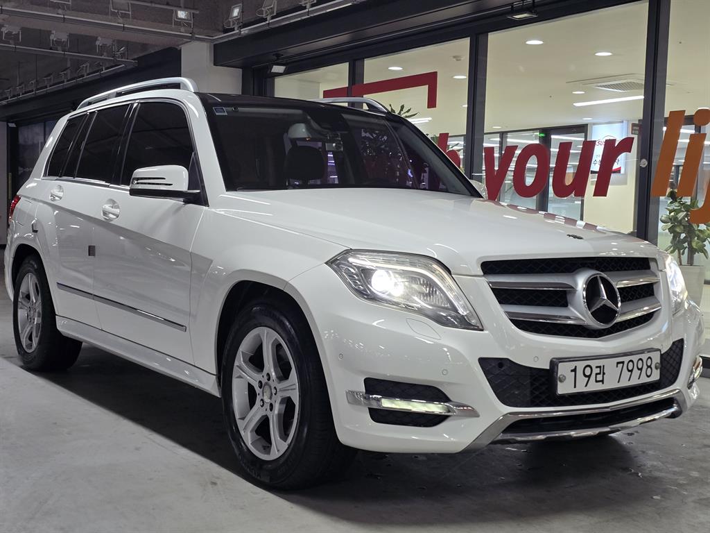 Mercedes Benz GLK Class 2014 Blanco - Importación desde Corea - HF Imports Iquique - Foto 1