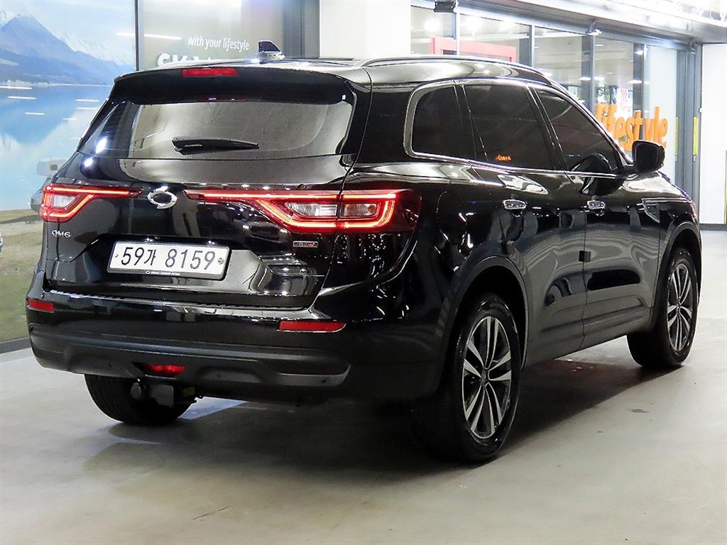 SAMSUNG QM6 - Vista 4