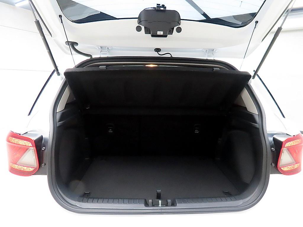 HYUNDAI Venue 2026 the color of pearl - Importación desde Corea - HF Imports Iquique - Foto 18