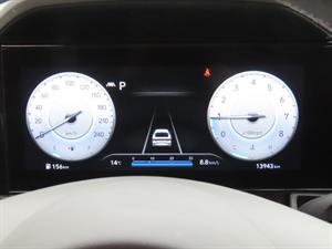 HYUNDAI Avante - Vista 10