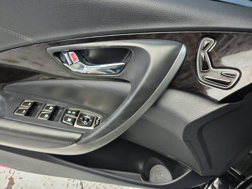 HYUNDAI Grandeur 2011 Negro - Importación desde Corea - HF Imports Iquique - Foto 15