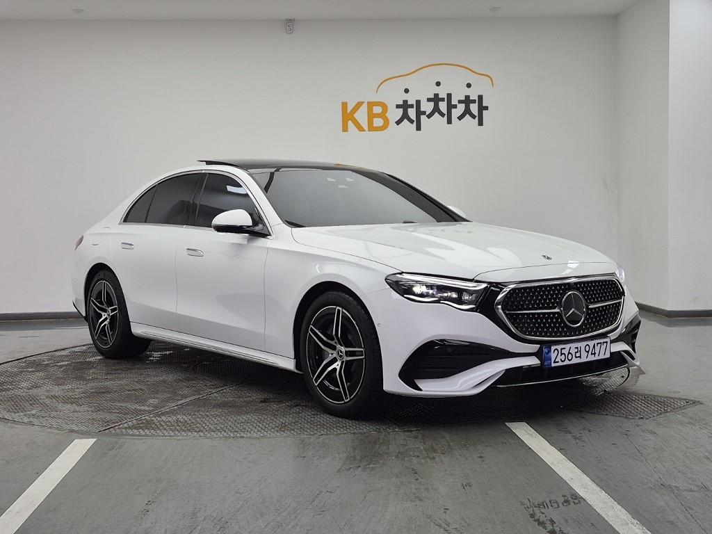 Mercedes Benz E class - Vista 2