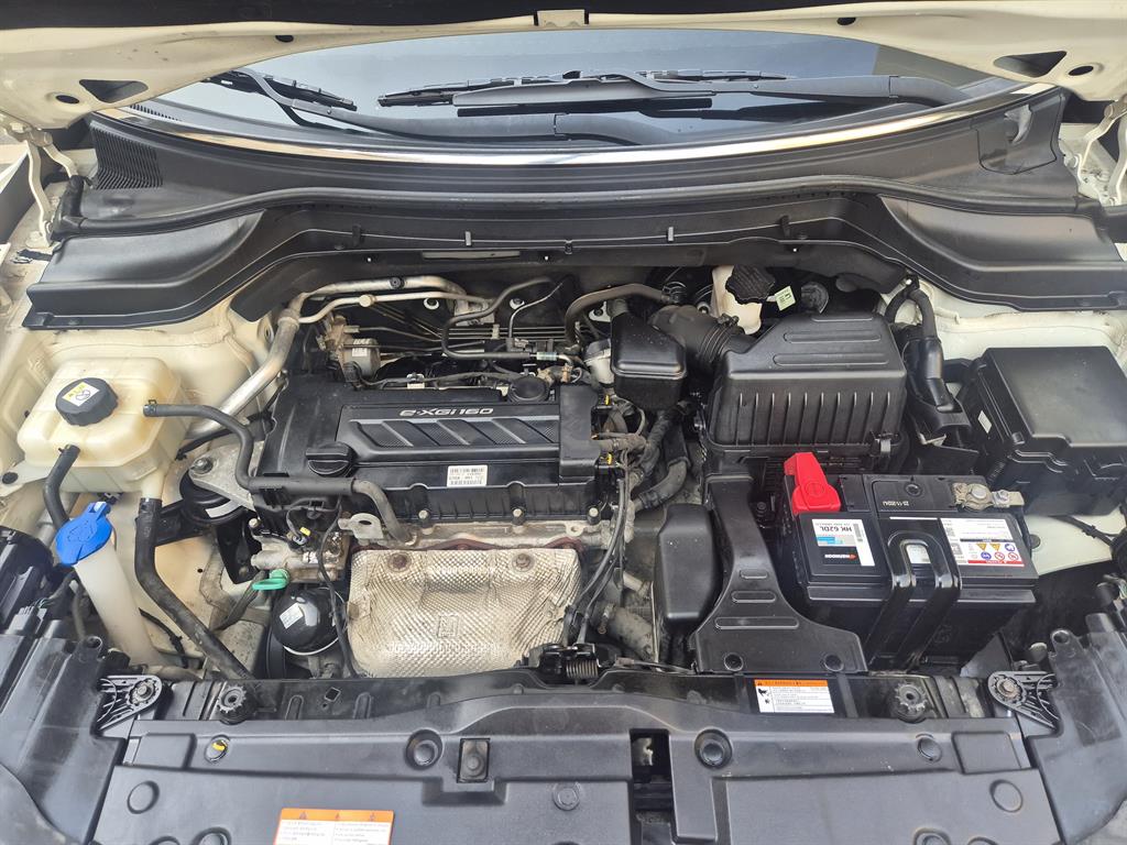 Ssangyong Tivoli - Vista 6