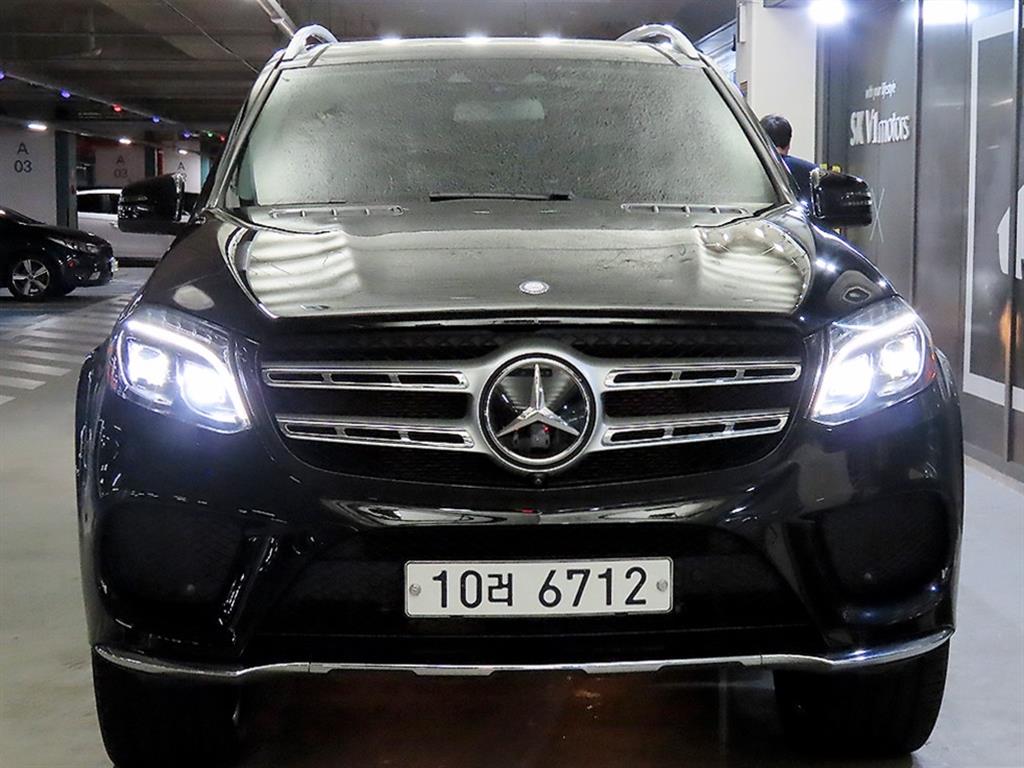 Mercedes Benz GLS Class - Vista 2