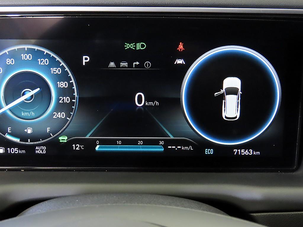 HYUNDAI Tucson - Vista 9