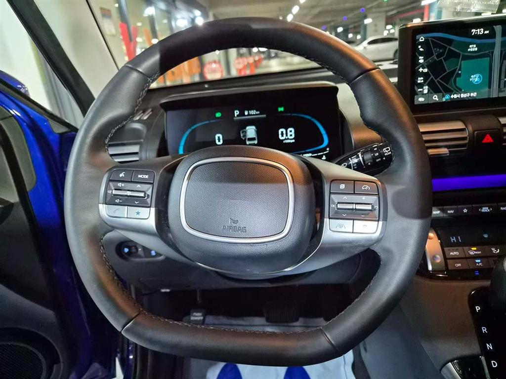 HYUNDAI Casper - Vista 8