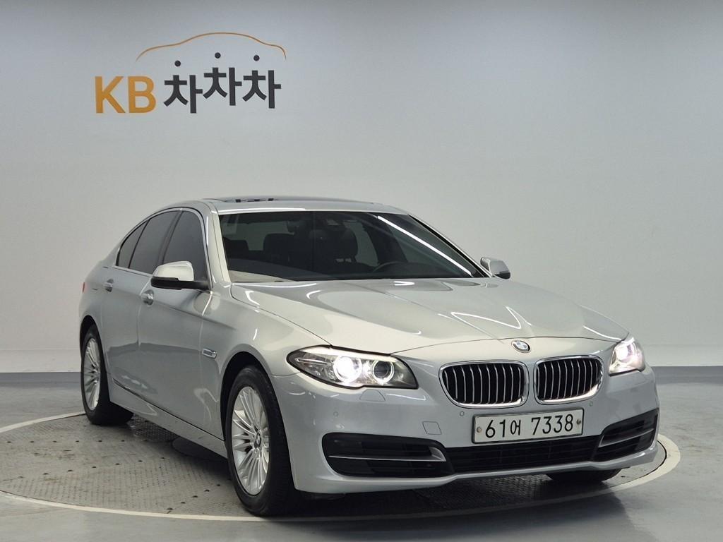 BMW 5 Series - Vista 4