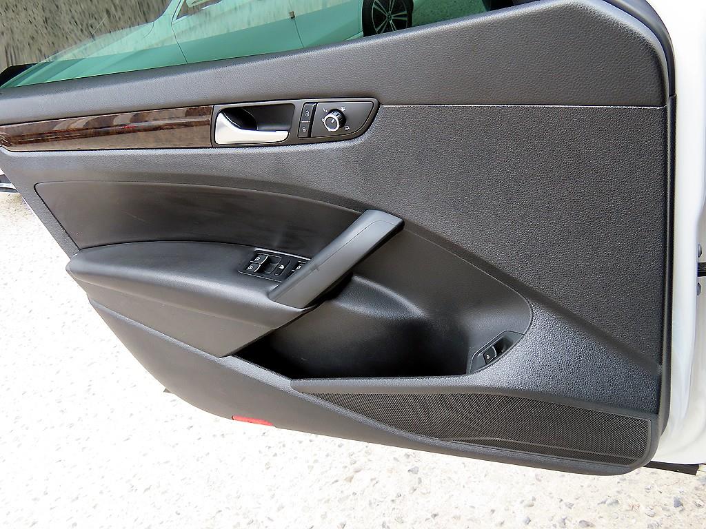 Volkswagen Passat - Vista 11