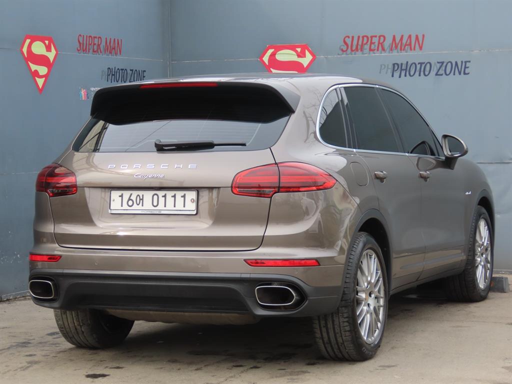 Porsche Cayenne - Vista 5
