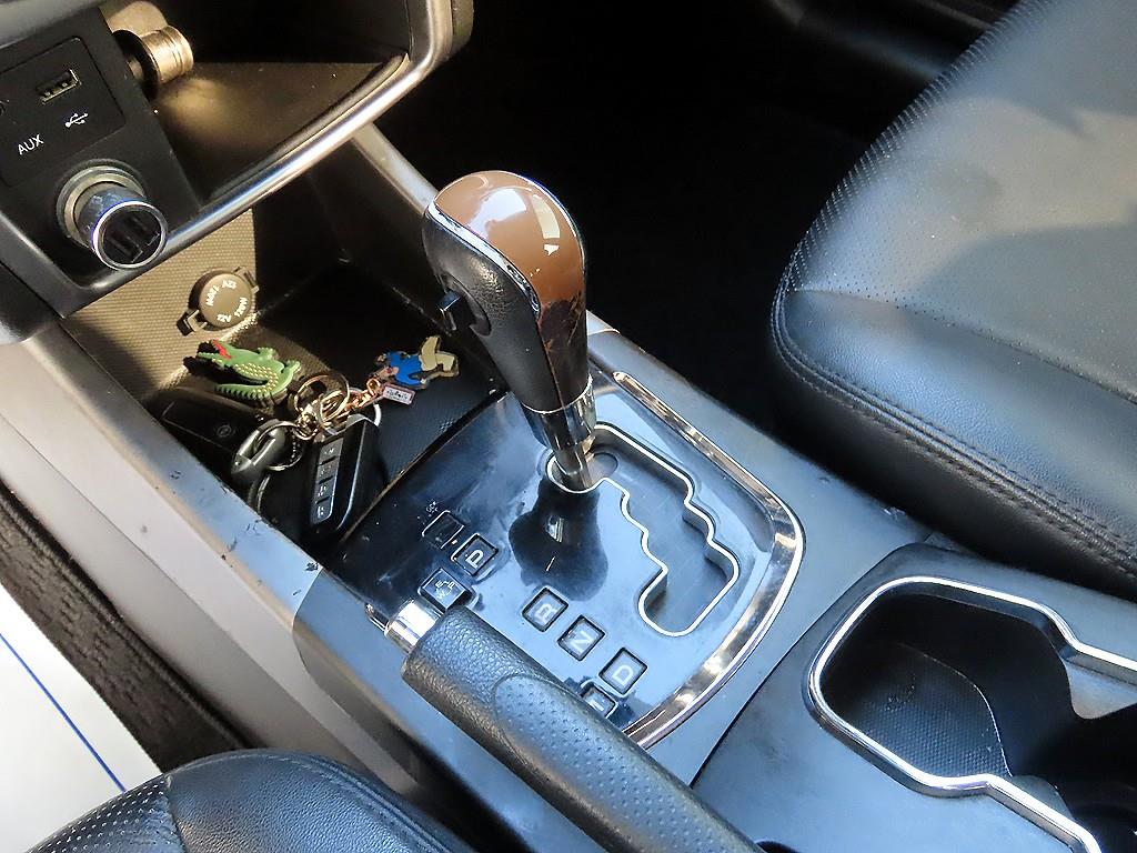 Ssangyong Korando - Vista 10