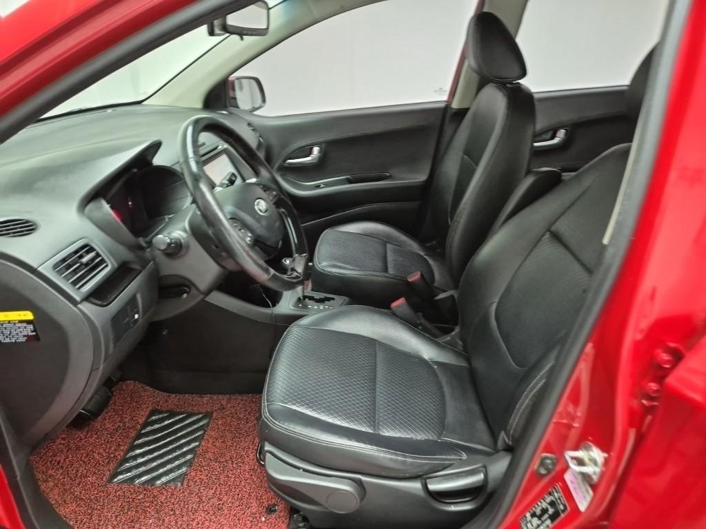 KIA Morning - Vista 11