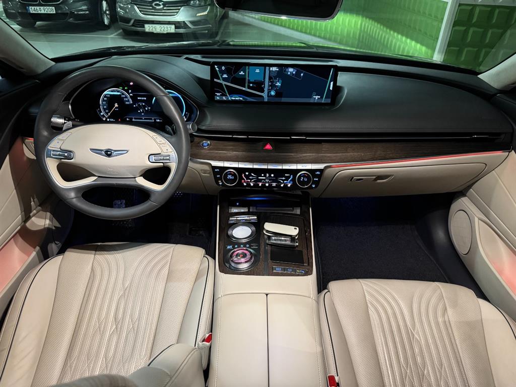 Genesis G80 - Vista 8