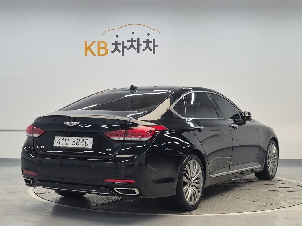 Genesis G80 - Vista 8