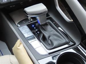 HYUNDAI Avante - Vista 12