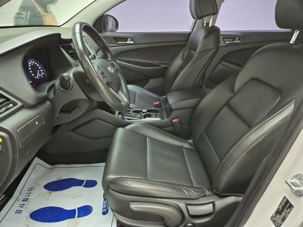 HYUNDAI Tucson 2018 Blanco - Importación desde Corea - HF Imports Iquique - Foto 14