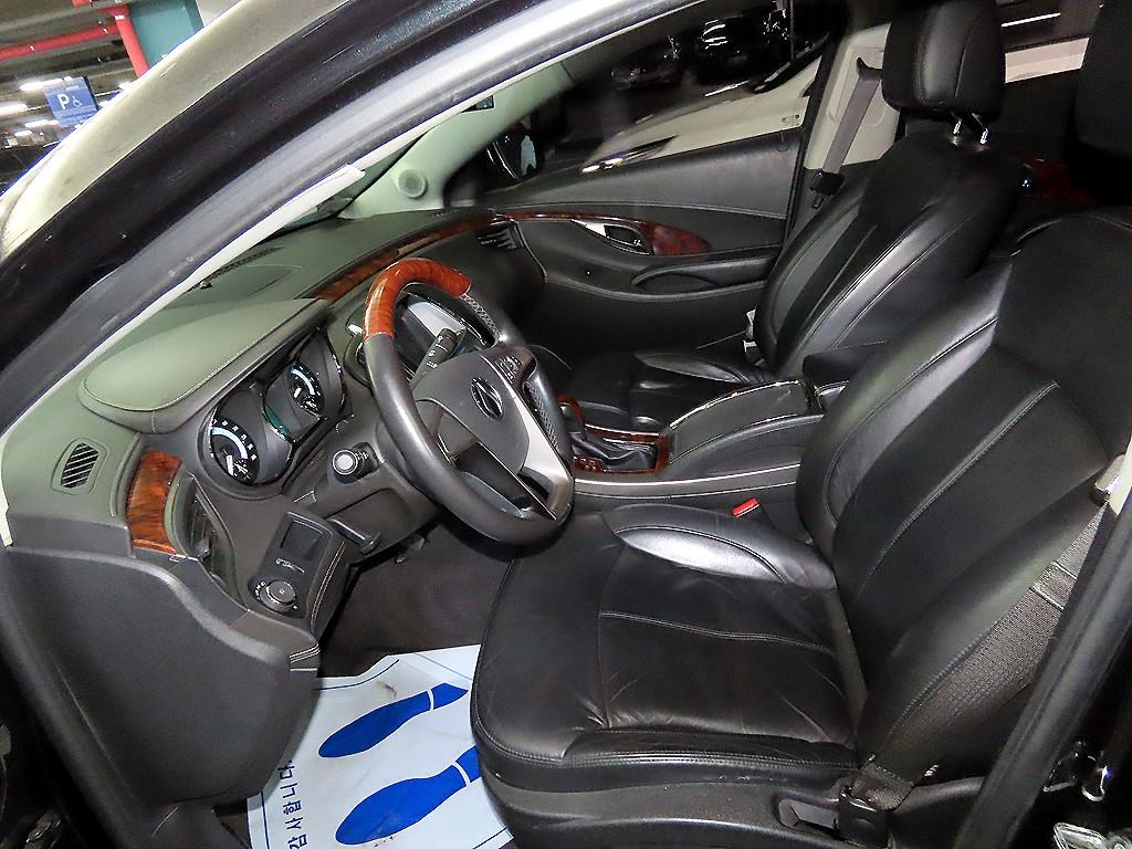 DAEWOO Alpheon - Vista 6