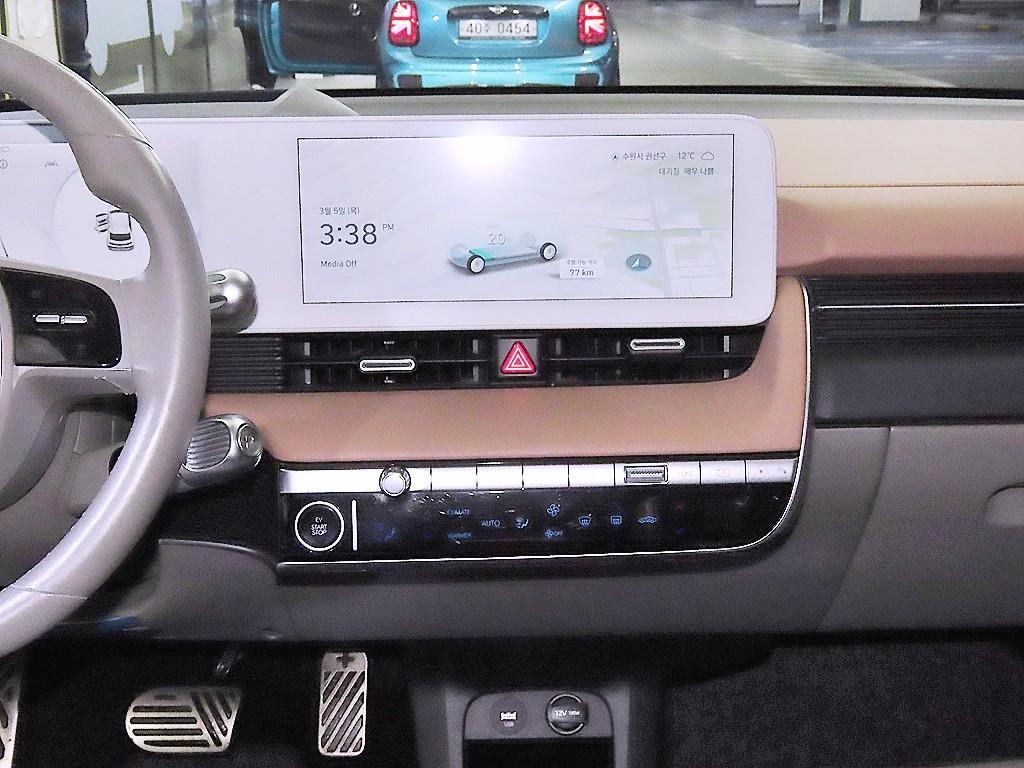 HYUNDAI Ioniq 5 - Vista 11