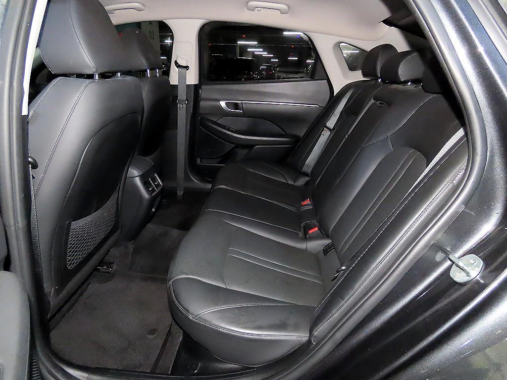 HYUNDAI Sonata - Vista 7